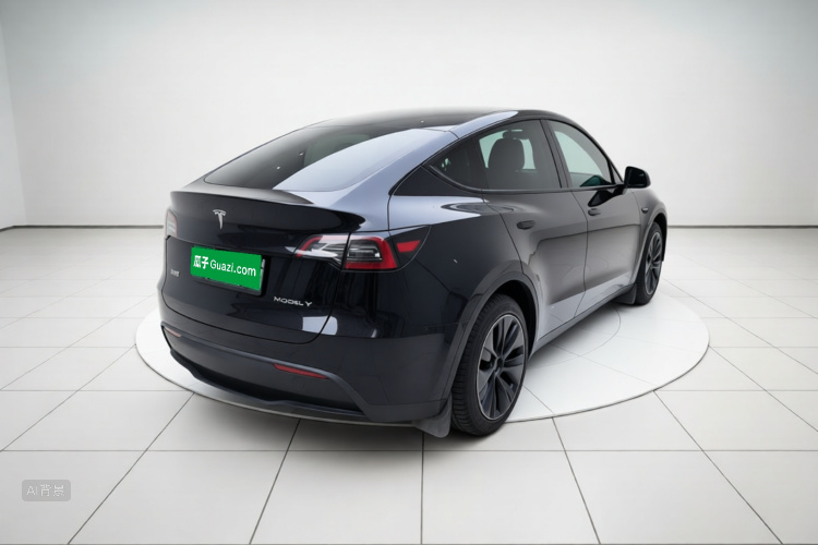 Tesla Model Y 2024 #7 Tesla Model Y 2024 car image #7