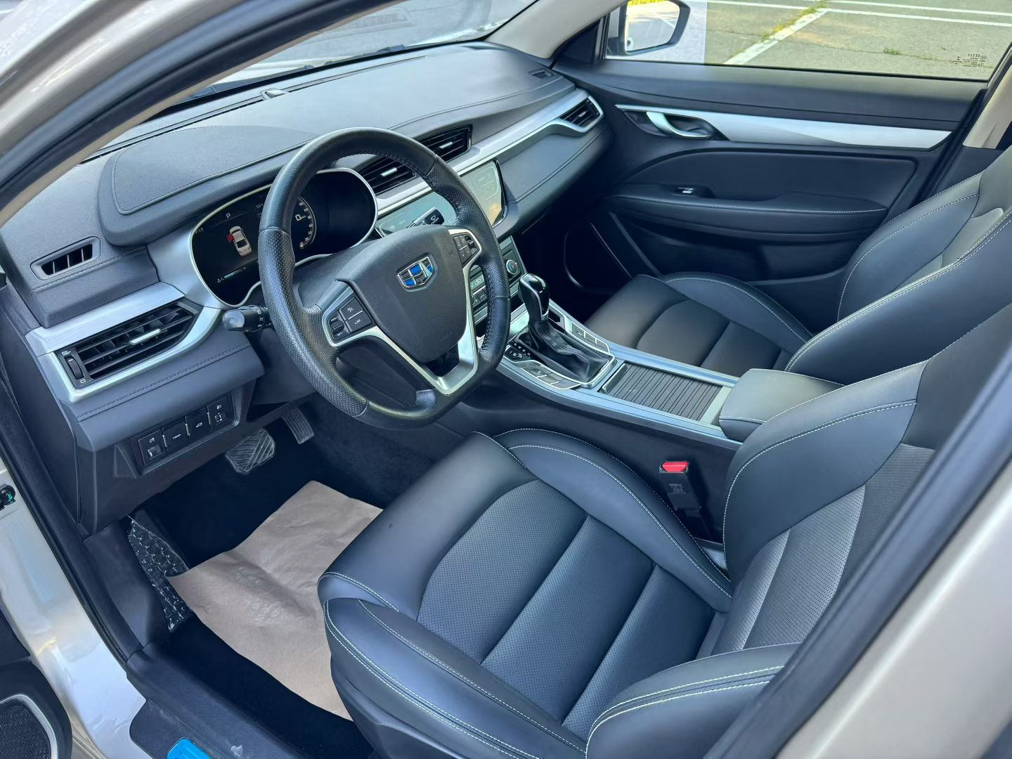 GEELY Emgrand 2019 imagem de carro #7