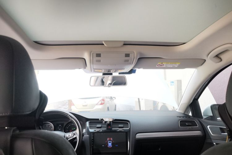 Volkswagen Golf 2019 #20 Volkswagen Golf 2019 car image #20
