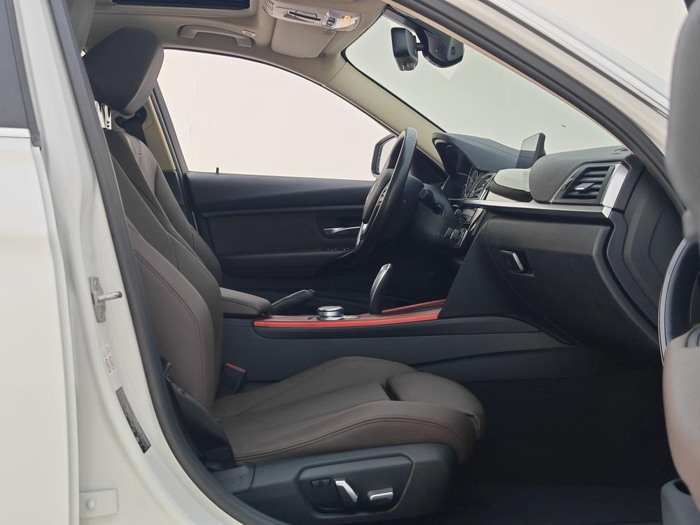 BMW 3 Series 2019 #27 BMW 3 Series 2019 car image #27