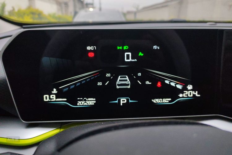 GEELY Coolray 2022 #13 GEELY Coolray 2022 immagine di auto #13