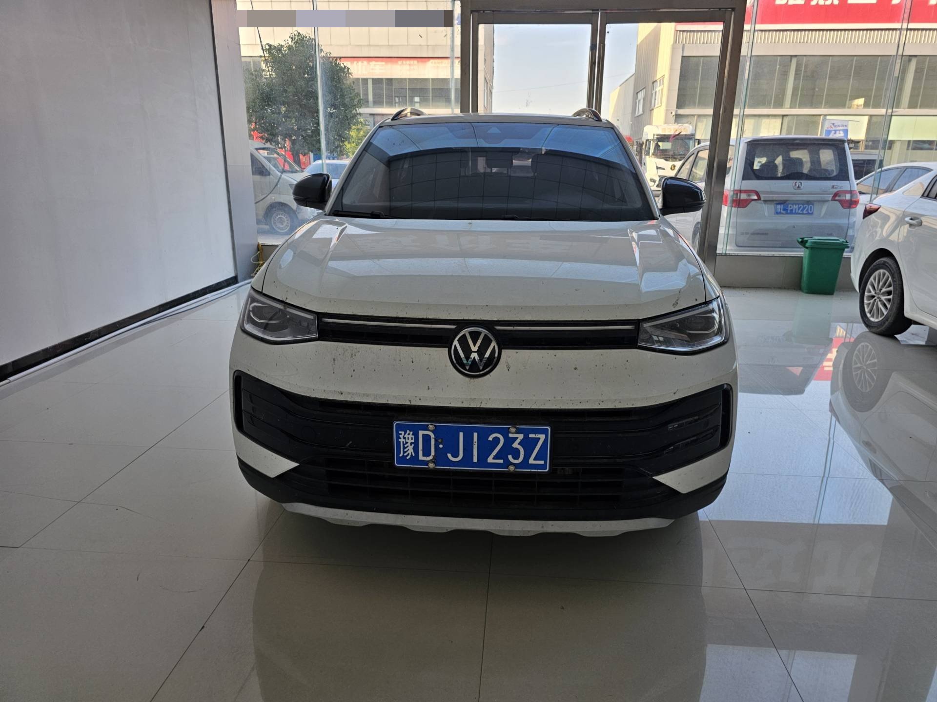 2025 #2 2025 immagine di auto #2