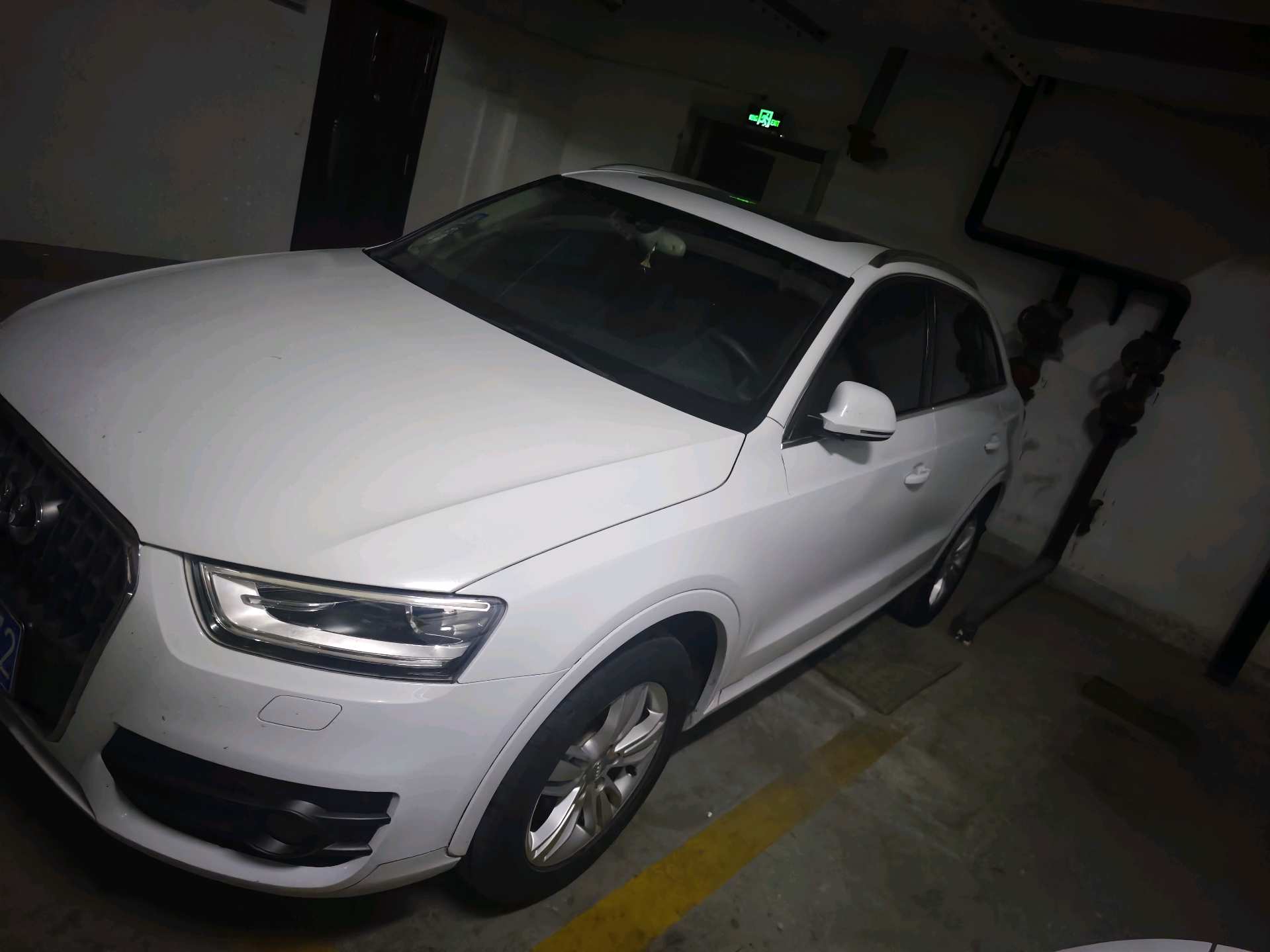 Audi Q3 2015 car image 