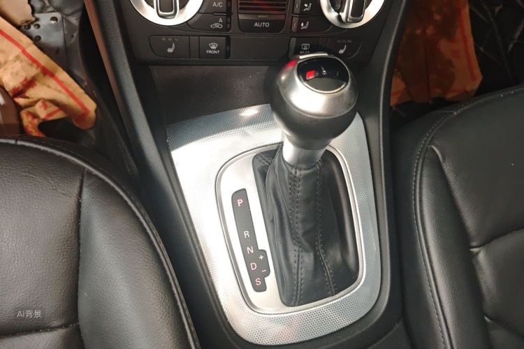 Audi Q3 2016 #16 Audi Q3 2016 car image #16