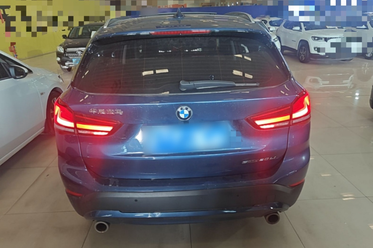 BMW X1 2021 car image #6