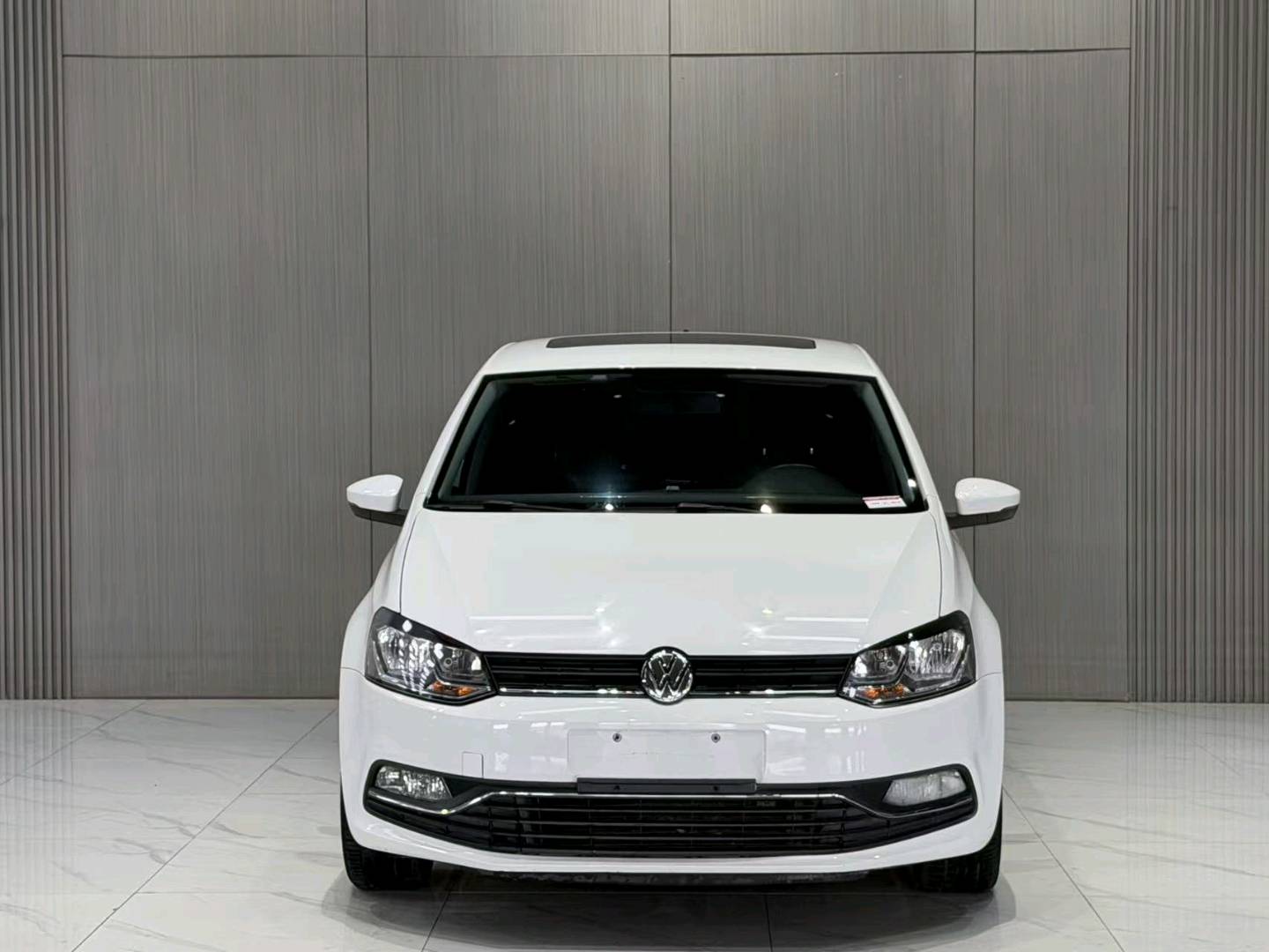 Volkswagen Polo 2018 car image #4