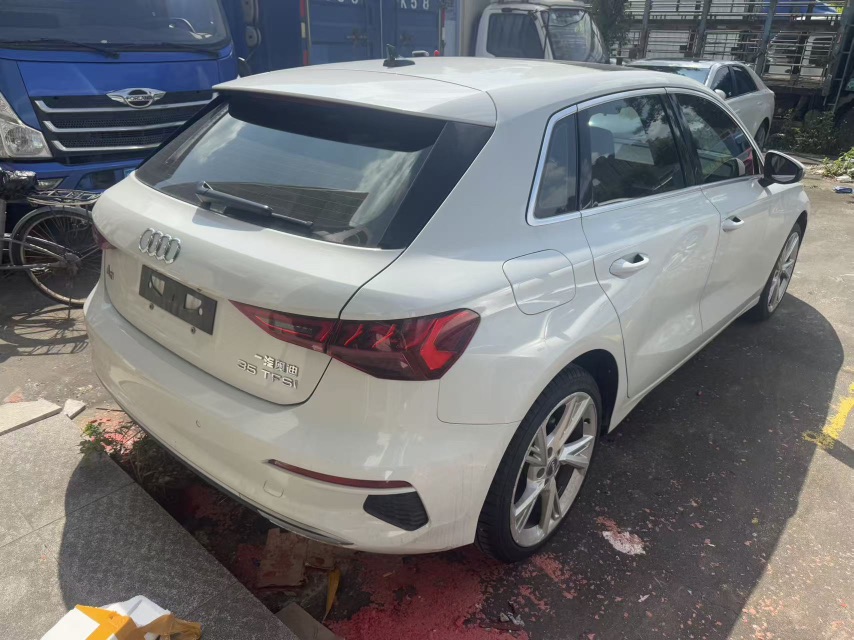 Audi A3 2021 immagine di auto #2