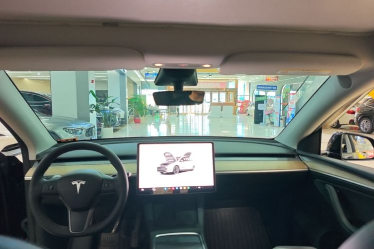 Tesla Model Y 2023 #18 Tesla Model Y 2023 immagine di auto #18