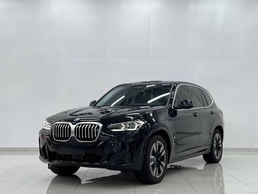 BMW iX3 2024 BMW iX3 2024 car image