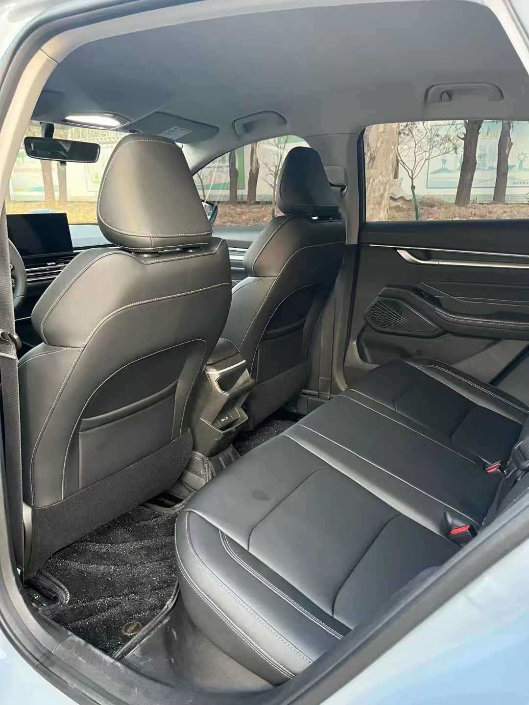GEELY Emgrand 2024 image de voiture #5