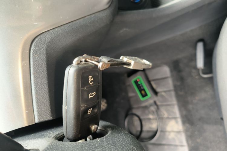 Volkswagen Lavida 2016 car image #9