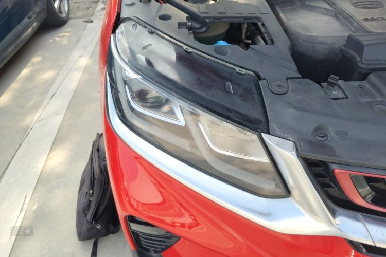 GEELY Coolray 2019 car image #8