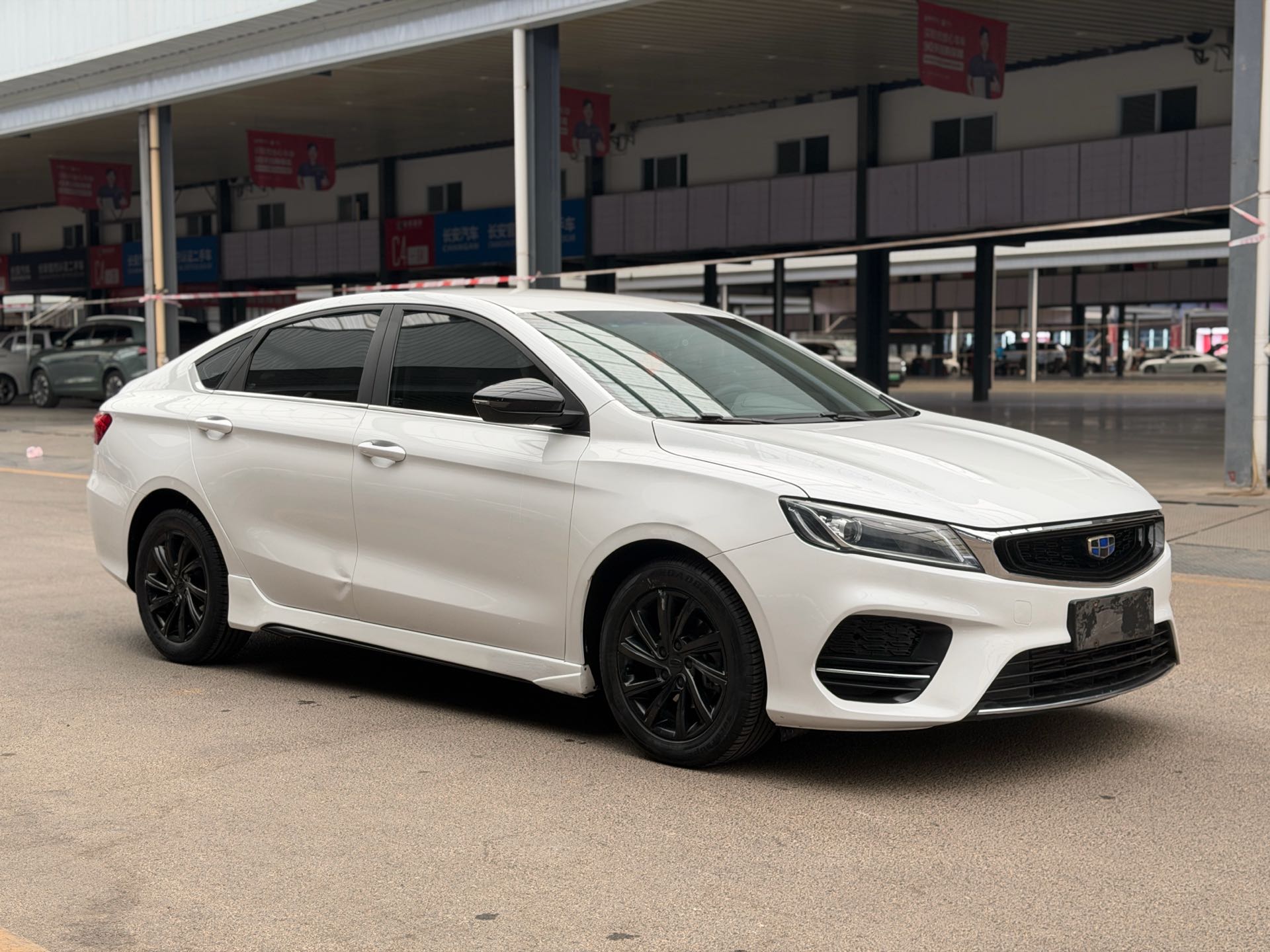 GEELY Binray 2018 car image #3