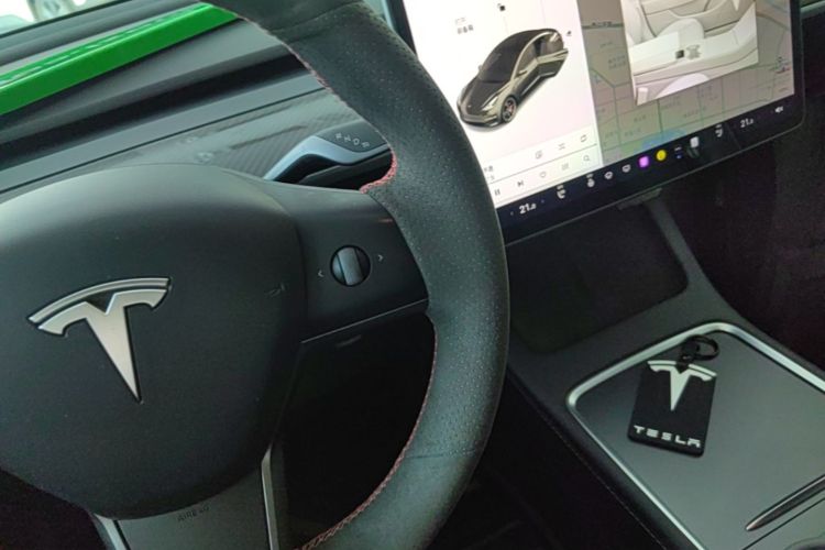 Tesla Model 3 2021 #14 Tesla Model 3 2021 car image #14