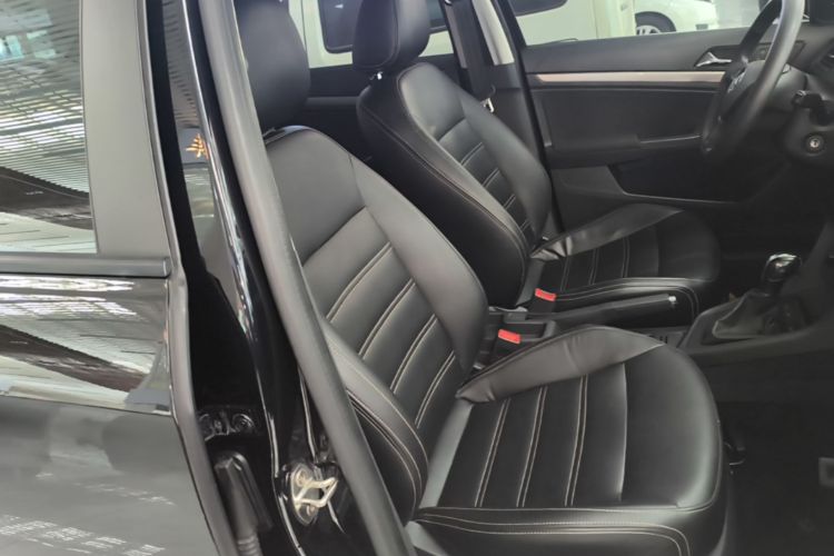 Volkswagen Lavida 2023 car image #24