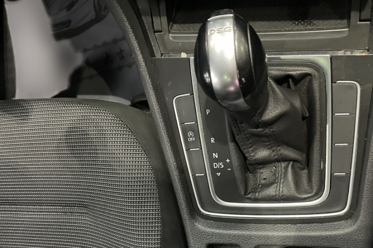 Volkswagen Golf 2018 #19 Volkswagen Golf 2018 car image #19