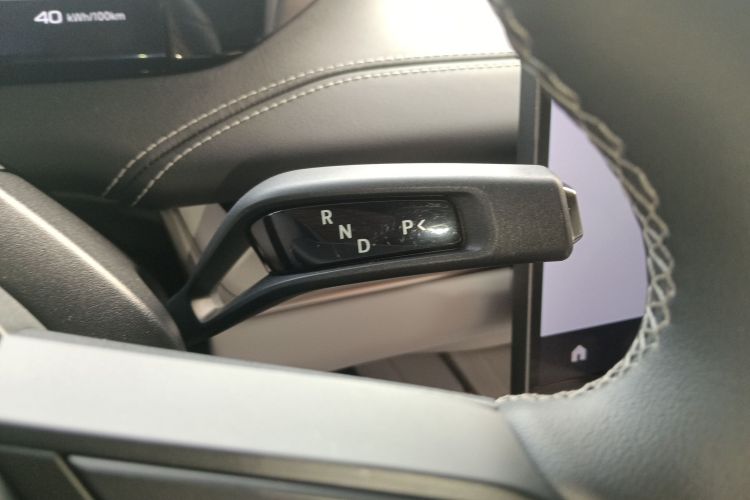 小米汽车 小米SU7 2025 汽车图片 #18