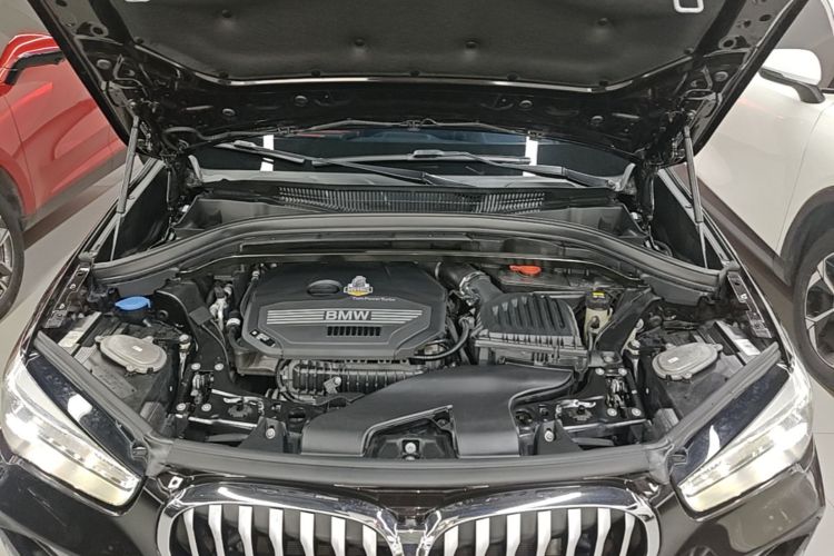 BMW X1 2021 car image #20