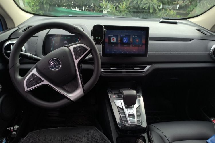 BYD Yuan New Energy 2019 car image #11