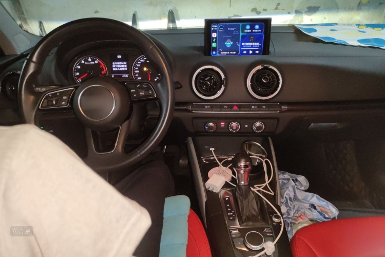 Audi A3 2019 car image #11