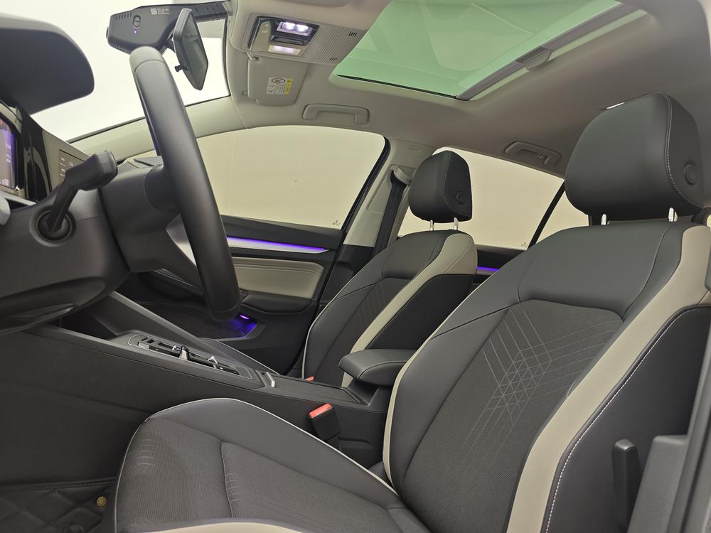 Volkswagen Golf 2021 #26 Volkswagen Golf 2021 car image #26