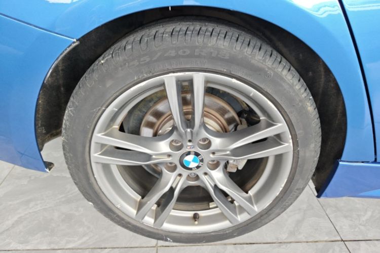 BMW 3 Series 2018 #10 BMW 3 Series 2018 car image #10