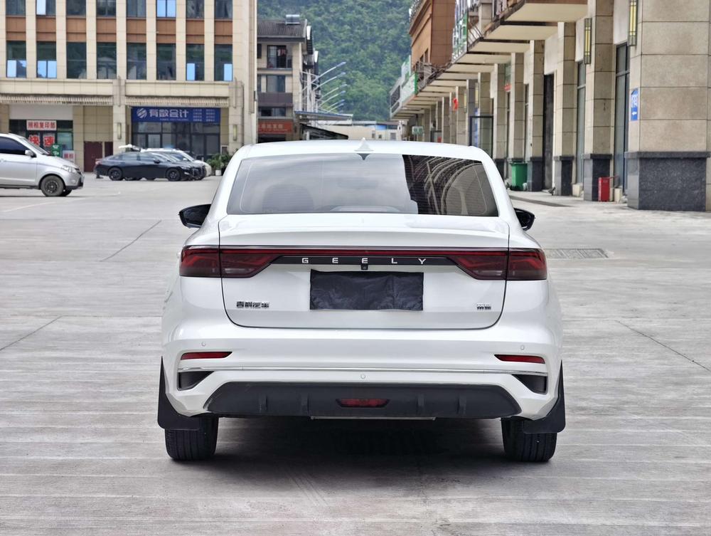 GEELY Emgrand 2021 #5 GEELY Emgrand 2021 صورة سيارة #5