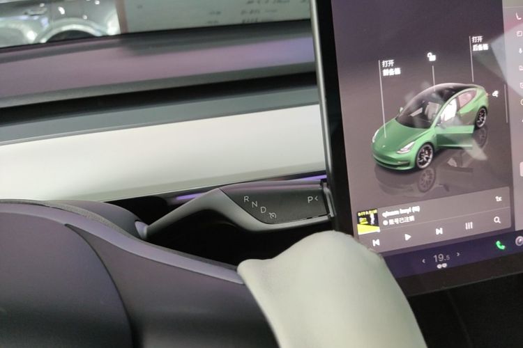 Tesla Model 3 2022 #14 Tesla Model 3 2022 car image #14