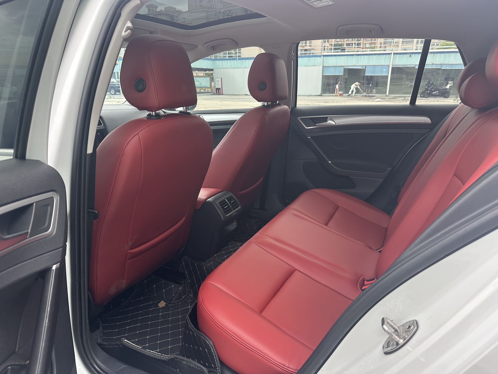 Volkswagen Golf 2019 #7 Volkswagen Golf 2019 car image #7