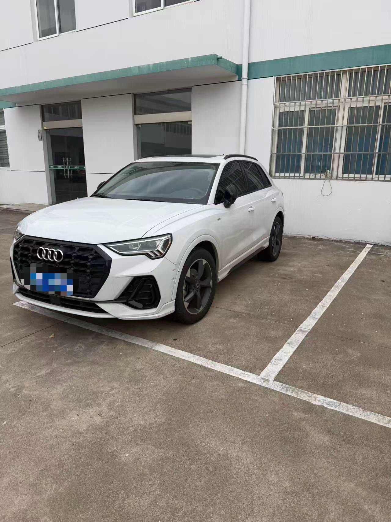 2022 2022 car image