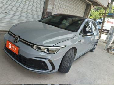 Volkswagen Golf 2023 car image 