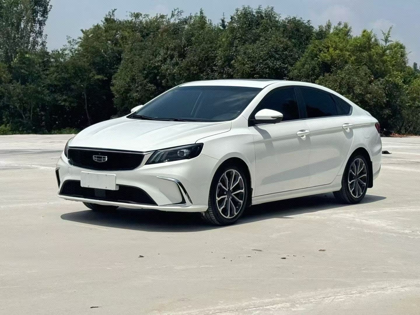 GEELY Binray 2021 GEELY Binray 2021 immagine di auto