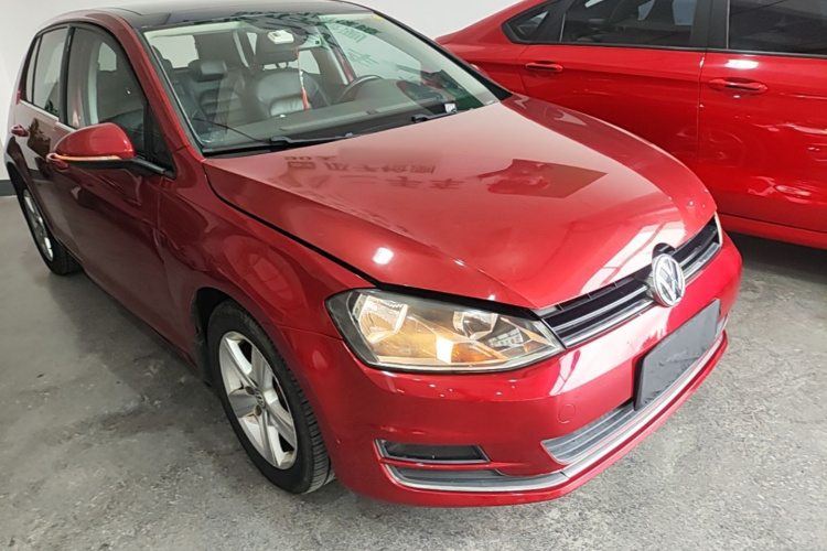 Volkswagen Golf 2015 car image #6