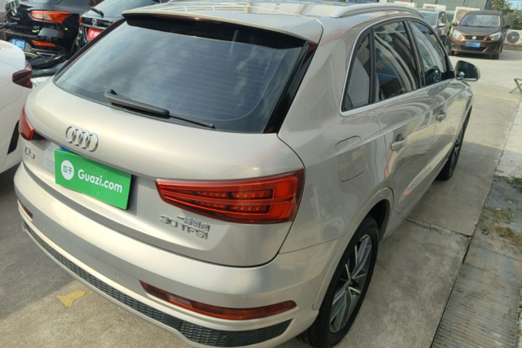 Audi Q3 2019 #7 Audi Q3 2019 car image #7