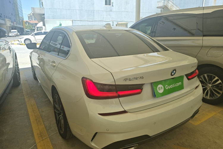 BMW 3 Series 2021 #5 BMW 3 Series 2021 car image #5