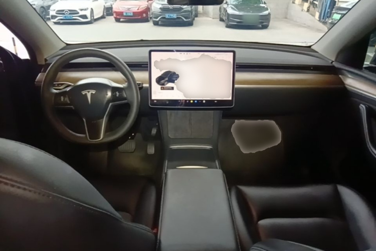 Tesla Model Y 2021 #10 Tesla Model Y 2021 car image #10