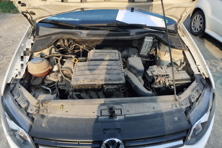 Volkswagen Polo 2016 imagem de carro #22