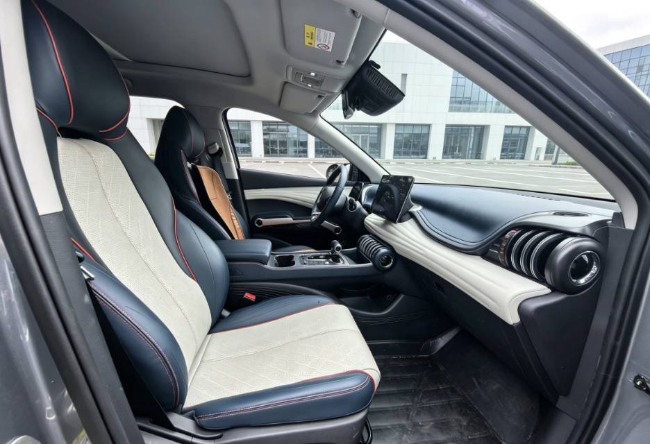BYD Yuan Plus 2023 car image #8