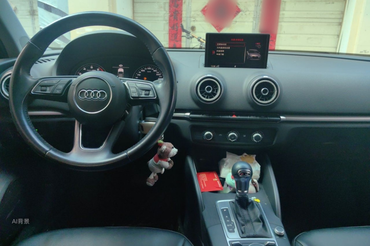 Audi A3 2018 car image #11