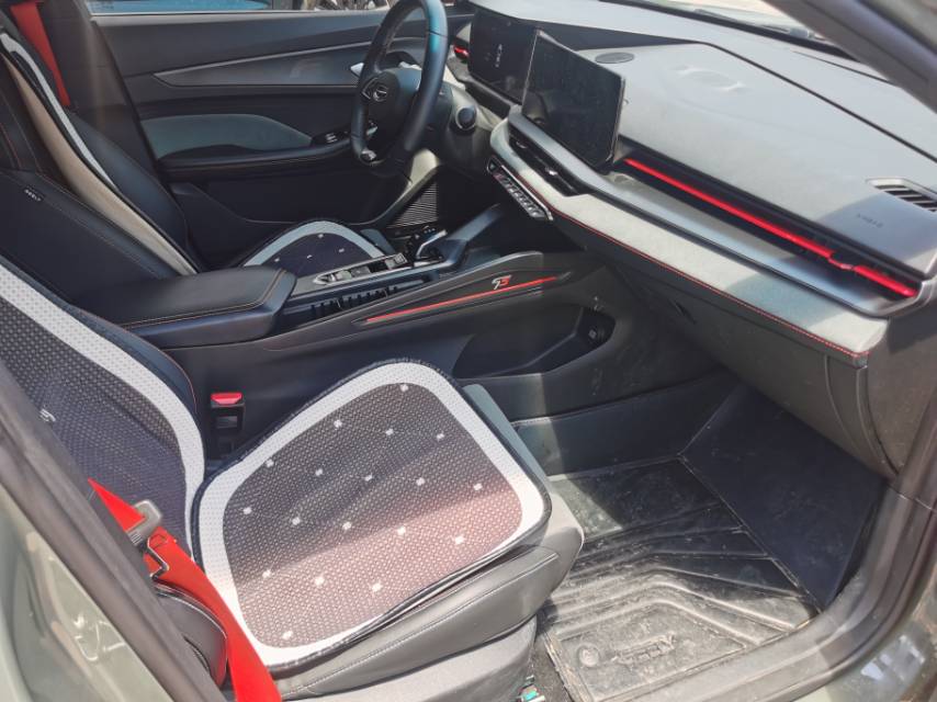 GEELY Binray 2022 image de voiture #13