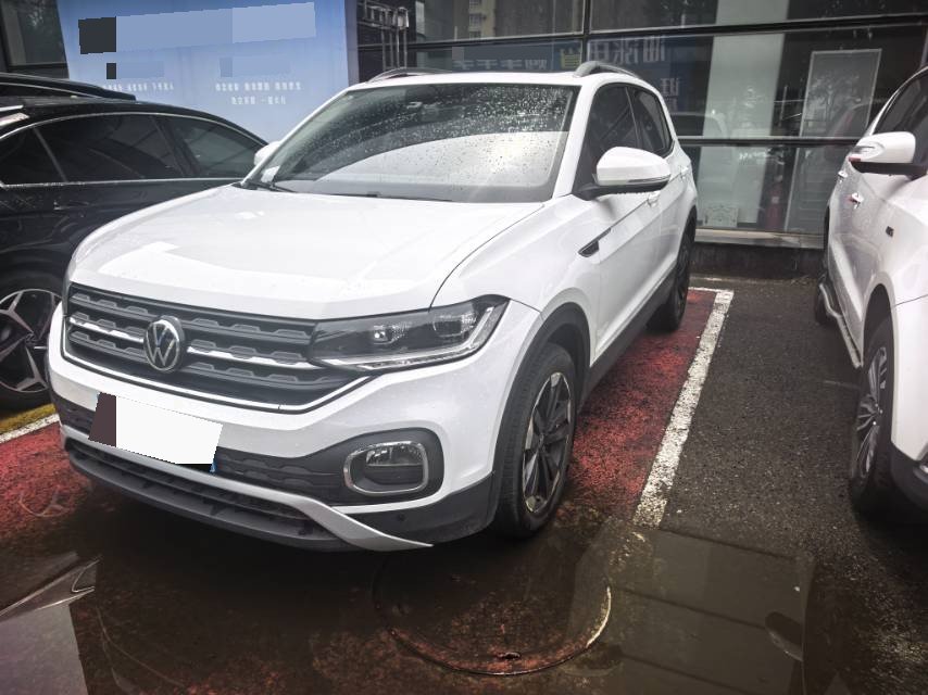Volkswagen Tacqua 2021 car image 