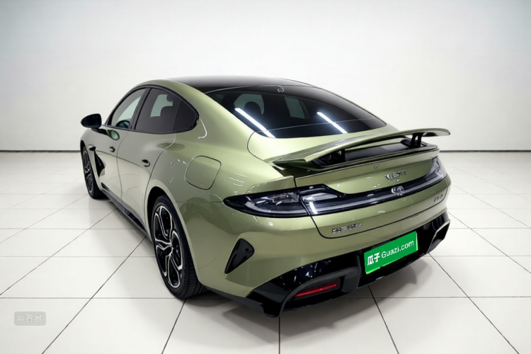 MI SU7 2024 car image #5