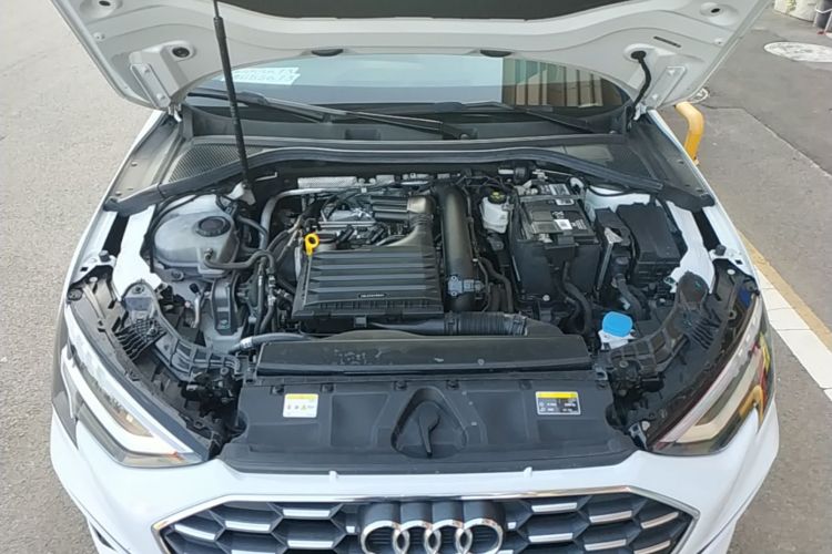 Audi A3 2023 immagine di auto #20