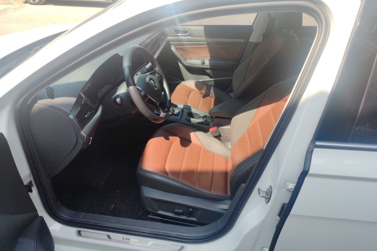 Volkswagen Lavida 2019 #10 Volkswagen Lavida 2019 car image #10