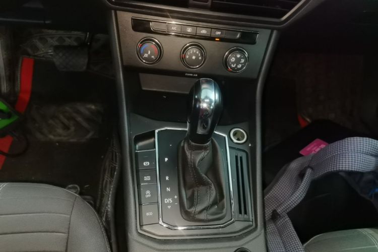 Volkswagen Lavida 2022 car image #18