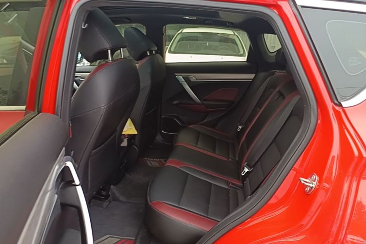 GEELY Coolray 2019 #17 GEELY Coolray 2019 car image #17
