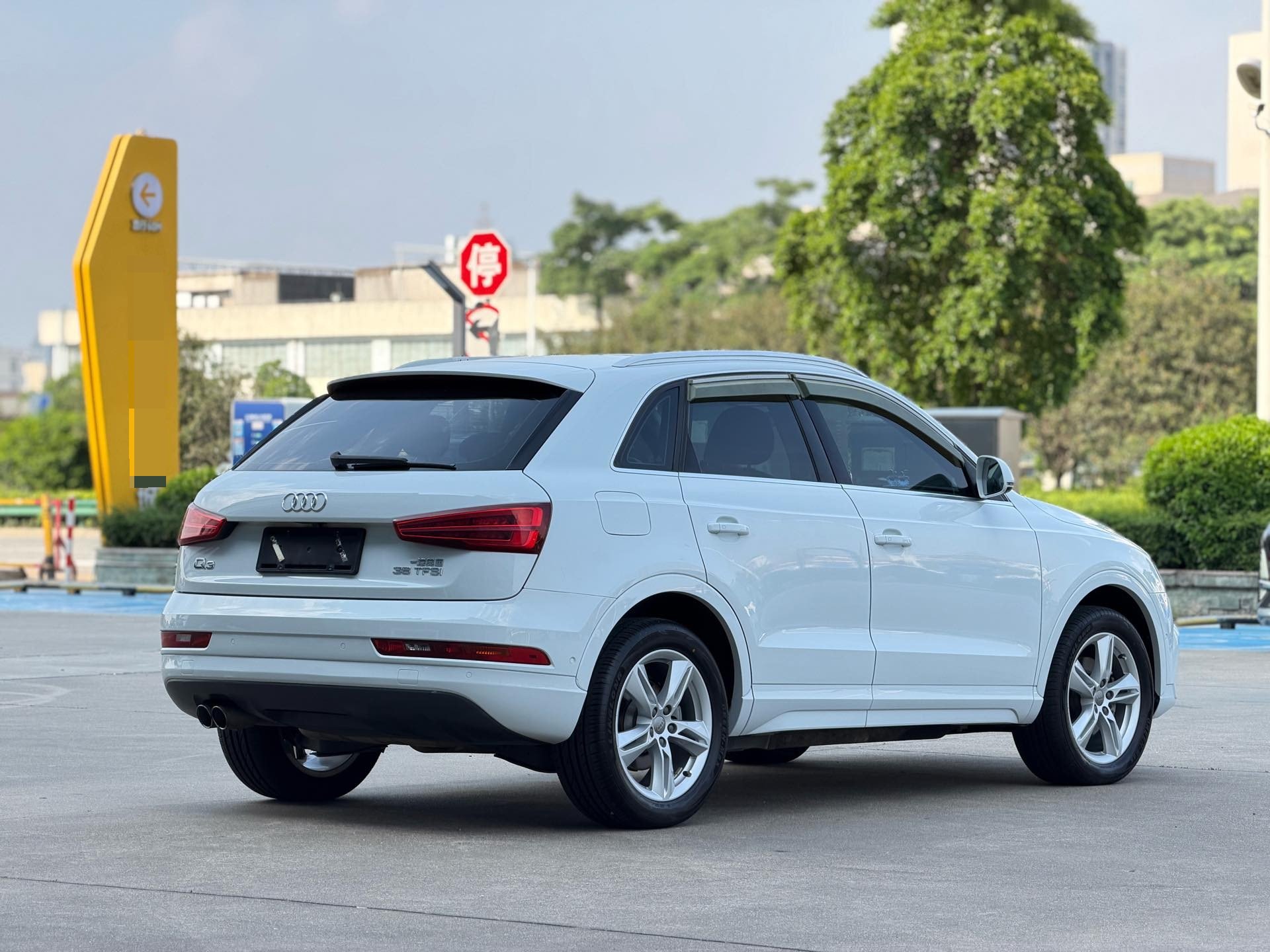 Audi Q3 2016 #6 Audi Q3 2016 car image #6