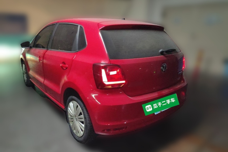 Volkswagen Polo 2017 car image #5