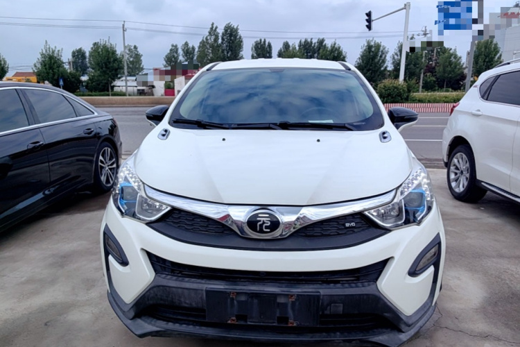 BYD Yuan 2017 car image #3
