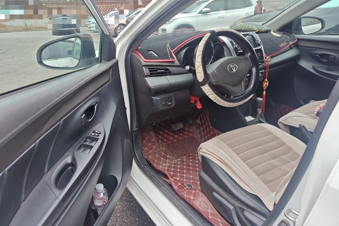 Toyota Vios 2015 صورة سيارة #25